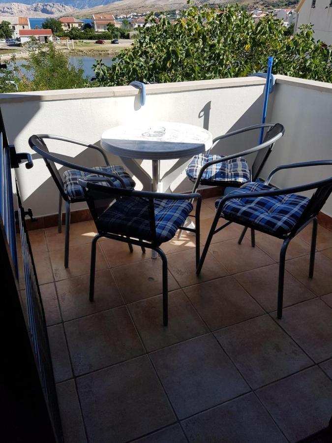 Apartmani Lavanda Pag Town Chambre photo
